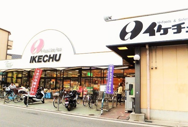 ルネシエスタB棟(イケチューもず店)