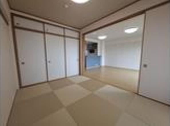 ルネシエスタB棟