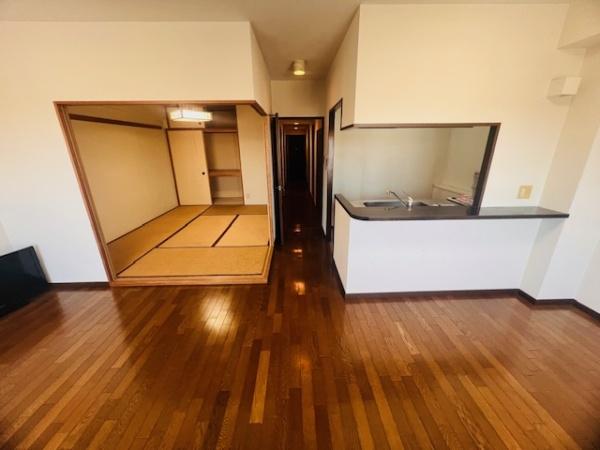 ファミール北野田(リビング)