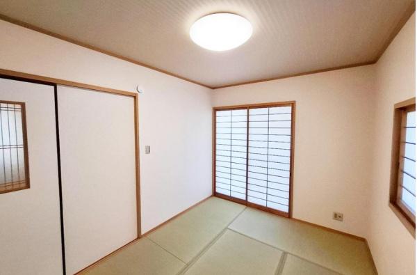 堺市西区上の中古一戸建て