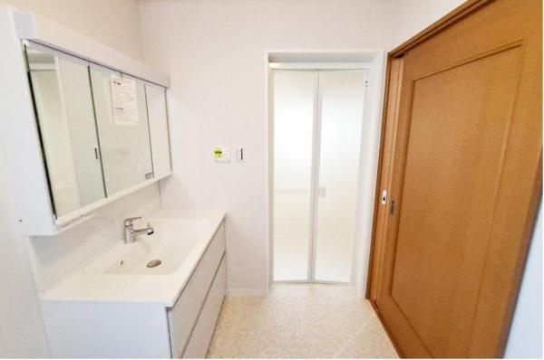 堺市西区上　中古戸建