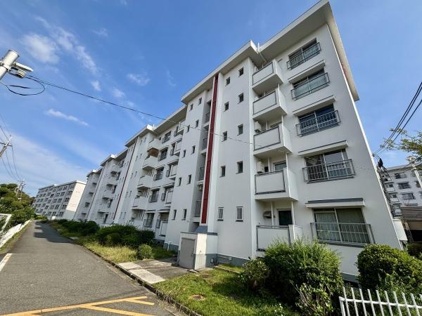 泉北茶山台第1次住宅6号棟