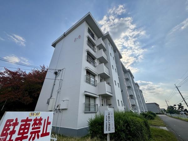 泉北茶山台第1次住宅6号棟