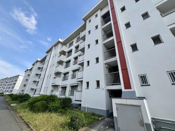泉北茶山台第1次住宅6号棟