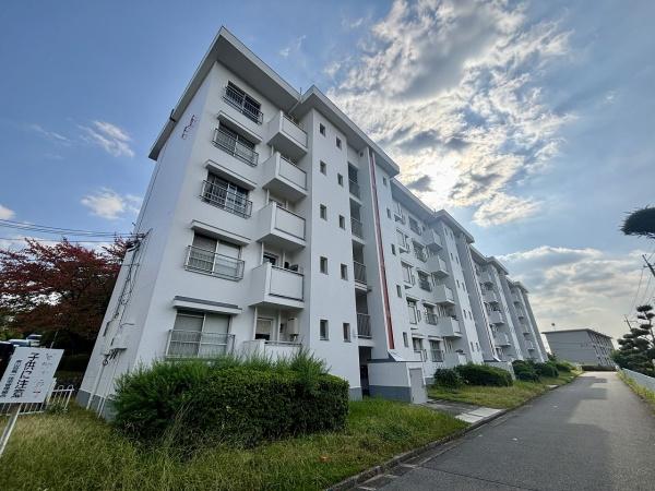 泉北茶山台第1次住宅6号棟