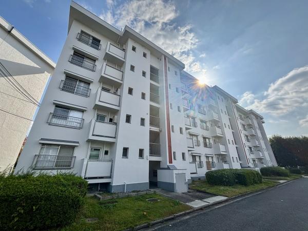 泉北茶山台第1次住宅6号棟