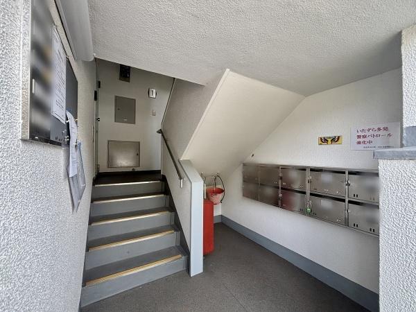 泉北茶山台第1次住宅6号棟