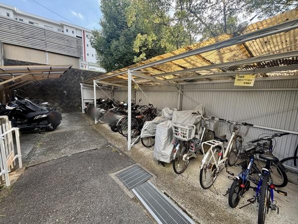 泉北茶山台第1次住宅6号棟