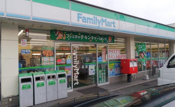 メゾンドール浜寺北(ファミリーマート京屋西湊店)