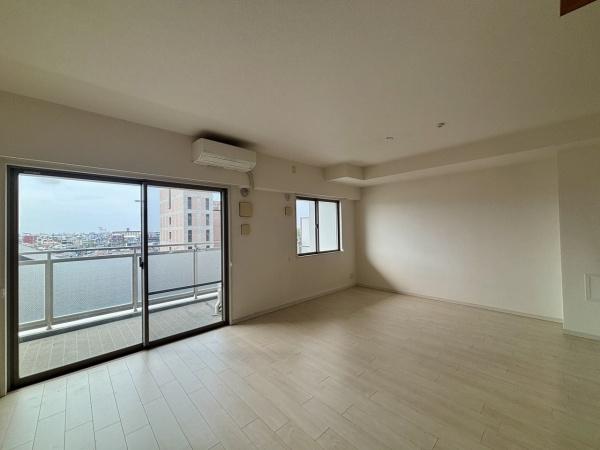 ディークラディア鳳ルネサンススクエア