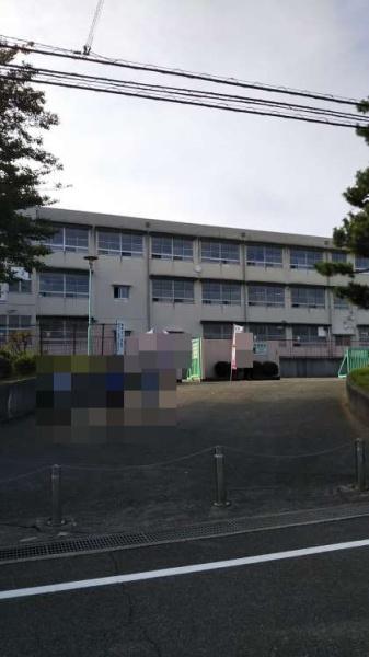 堺市西区草部の中古一戸建て(堺市立福泉中学校)