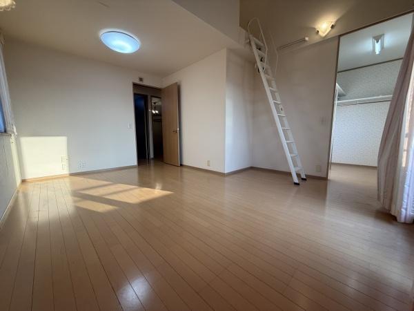和泉市内田町４丁目の中古一戸建て