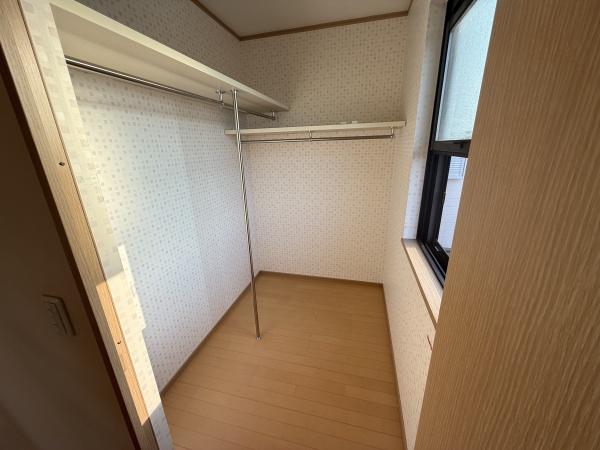 和泉市内田町４丁目の中古一戸建て