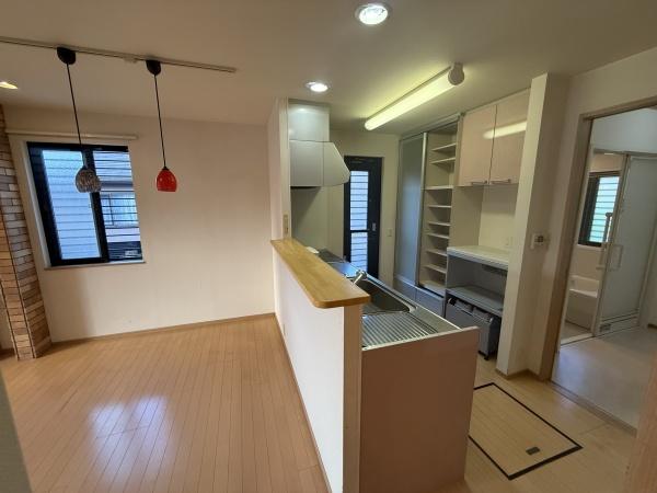 和泉市内田町４丁目の中古一戸建て
