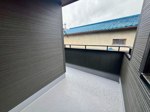 堺市中区深井水池町2号棟　新築戸建