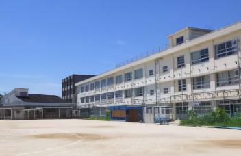 堺市西区北条町2丁　新築戸建(堺市立向丘小学校)