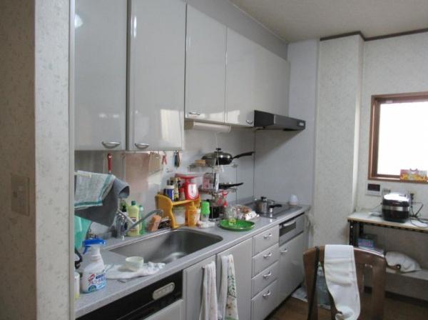 和泉市東阪本町　店舗付き中古戸建