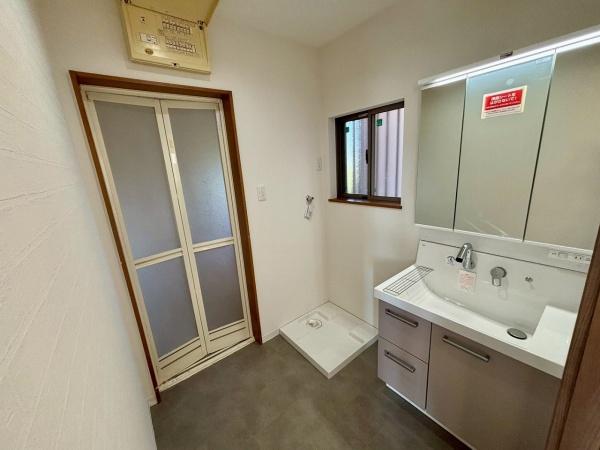 堺市西区山田２丁の中古一戸建て