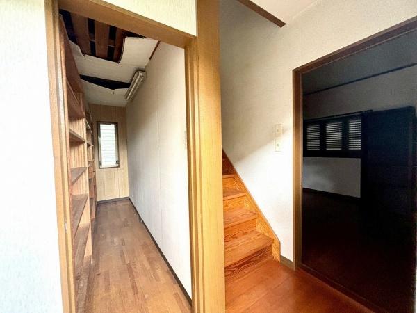 和泉市上町の中古一戸建て