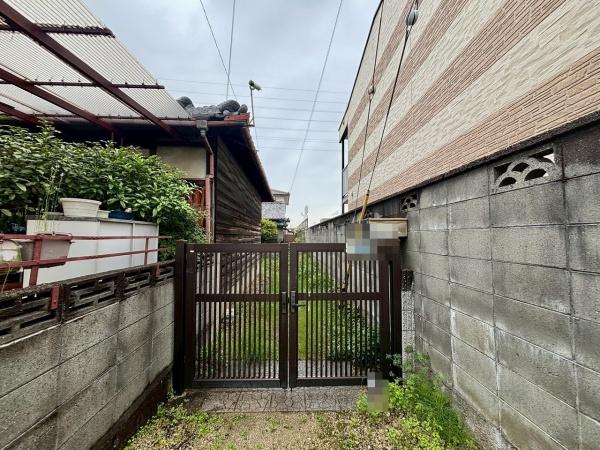 和泉市富秋町２丁目の中古一戸建て