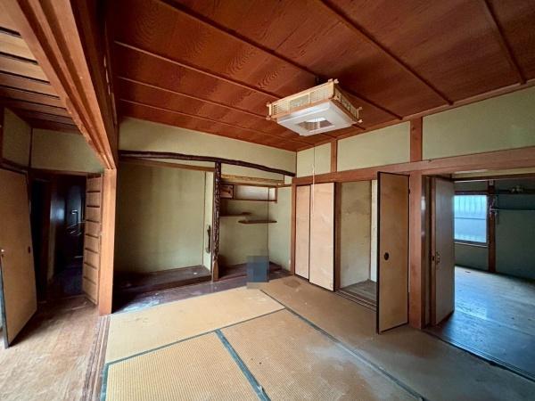 和泉市富秋町２丁目の中古一戸建て