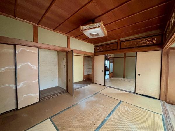 和泉市富秋町２丁目の中古一戸建て