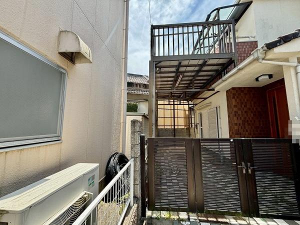 和泉市善正町の中古一戸建て