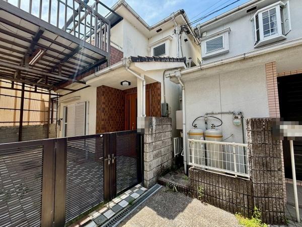 和泉市善正町の中古一戸建て