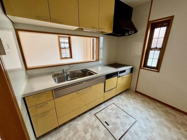 和泉市小田町　中古戸建