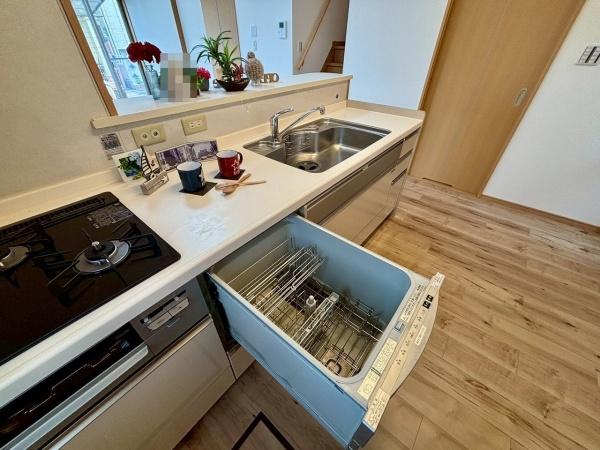 羽曳野市軽里３丁目の中古一戸建て