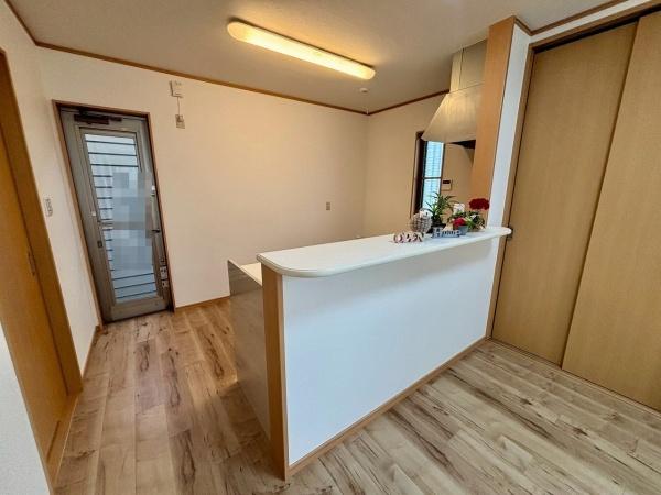 羽曳野市軽里３丁目の中古一戸建て
