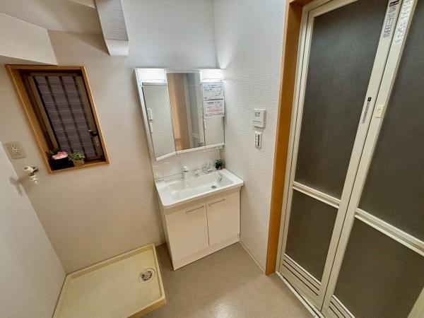 羽曳野市軽里３丁目の中古一戸建て