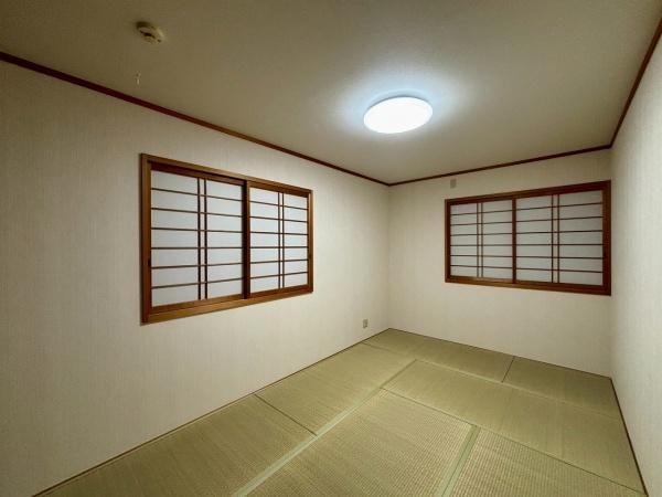羽曳野市軽里３丁目の中古一戸建て
