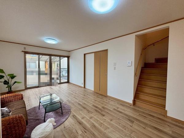 羽曳野市軽里3丁目　中古戸建
