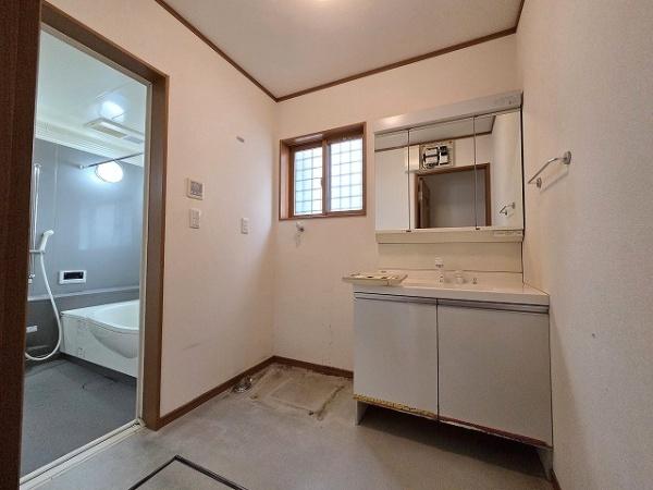 岸和田市東ケ丘町の中古一戸建て