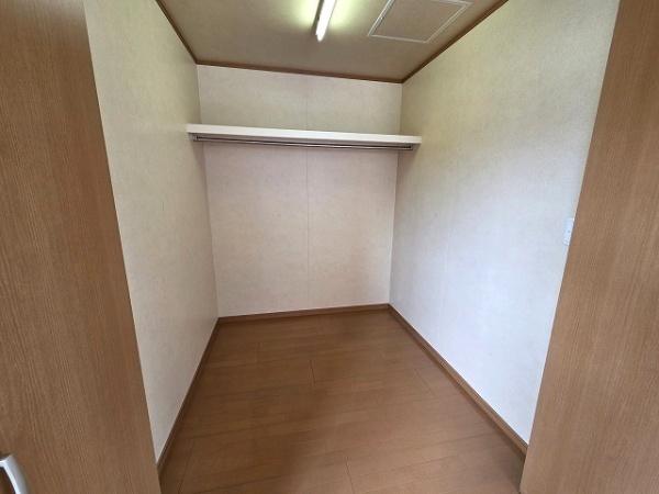 岸和田市東ケ丘町の中古一戸建て