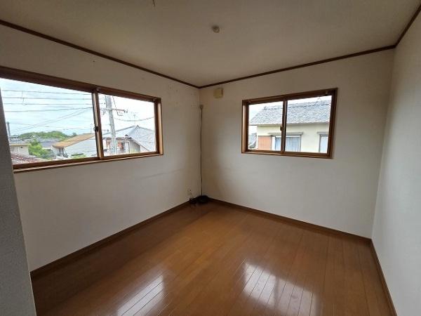 岸和田市東ケ丘町の中古一戸建て