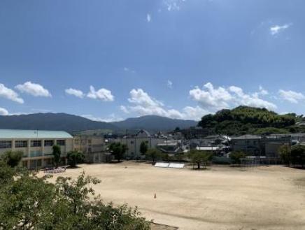 富田林市山手町の中古一戸建て(富田林市立大伴小学校)