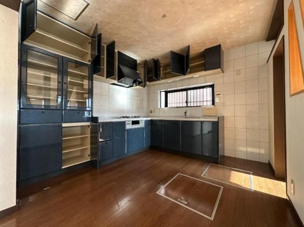 堺市西区上　中古戸建