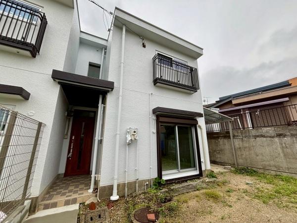 和泉市鶴山台1丁目B号地　中古テラス