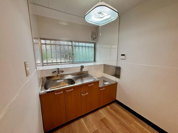 堺市東区日置荘田中町　中古戸建