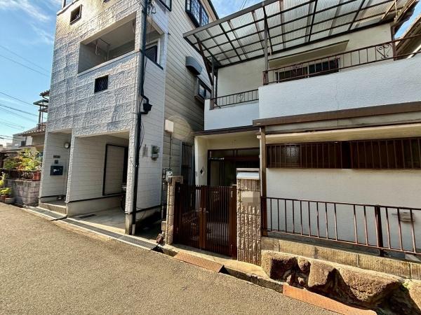 羽曳野市高鷲５丁目の中古一戸建て