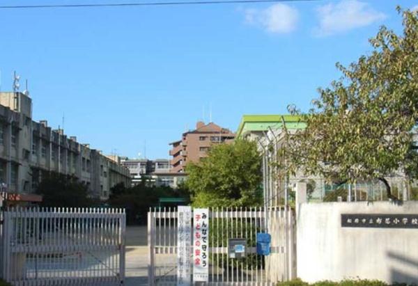 松原市高見の里６丁目の中古一戸建て(松原市立松原小学校)