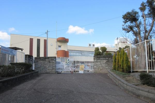 和泉市みずき台１丁目の中古一戸建て(和泉市立光明台南小学校)