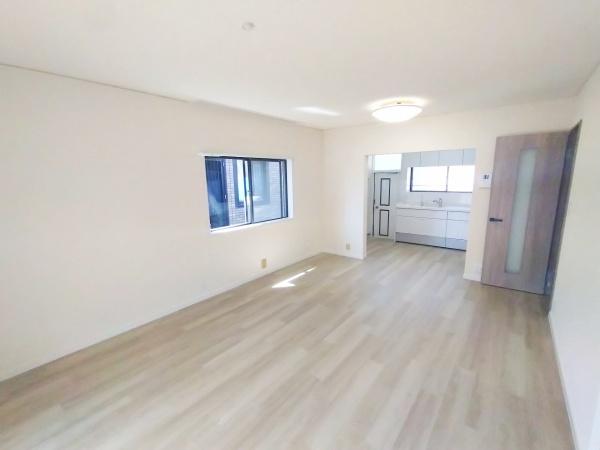 堺市美原区さつき野西1丁　中古戸建