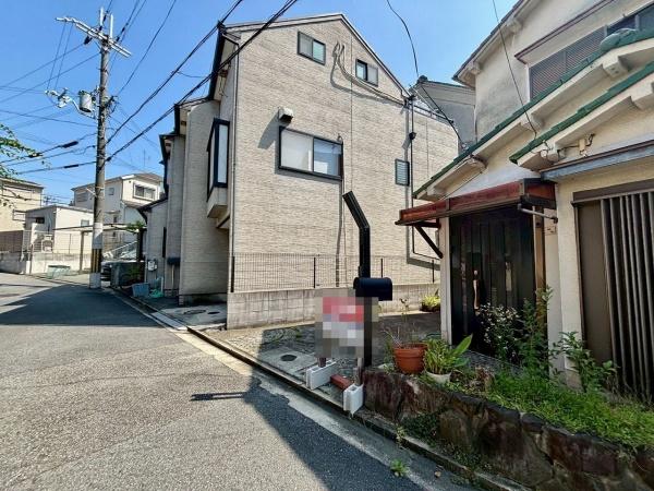 堺市西区上野芝向ヶ丘町２丁の土地