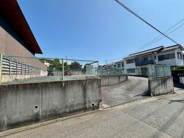 堺市西区上野芝向ヶ丘町２丁の土地
