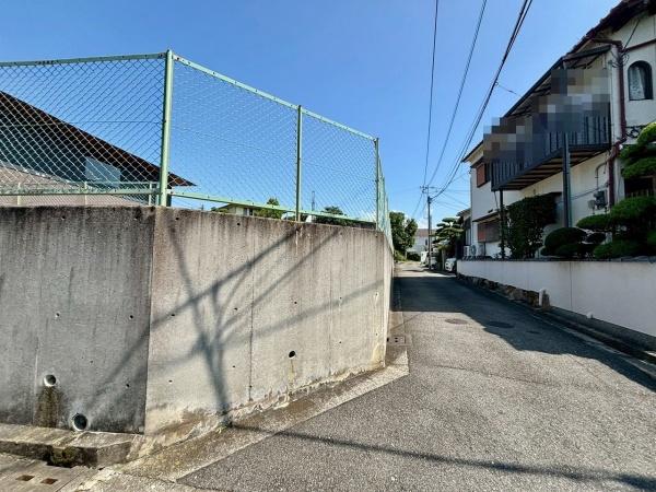 堺市西区上野芝向ヶ丘町２丁の土地