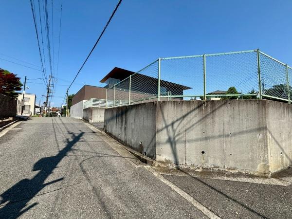 堺市西区上野芝向ヶ丘町２丁の土地