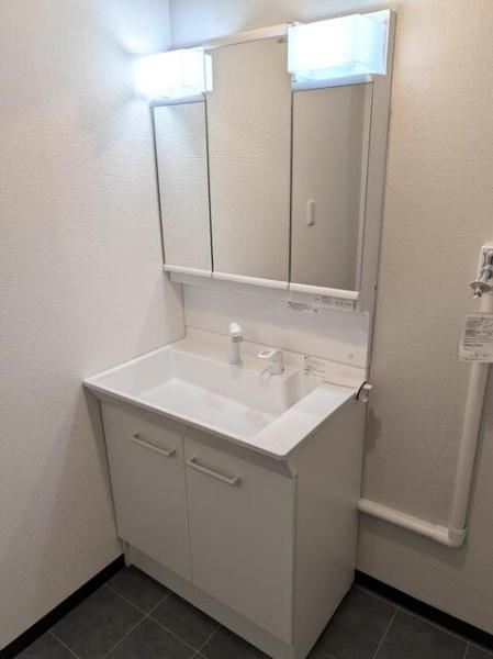 八尾市久宝寺６丁目の中古一戸建て